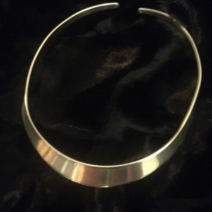 Silver choker necklace